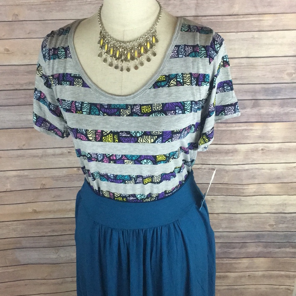 LuLaRoe XL Classic T FashionCali Maxi Skirt Outfit